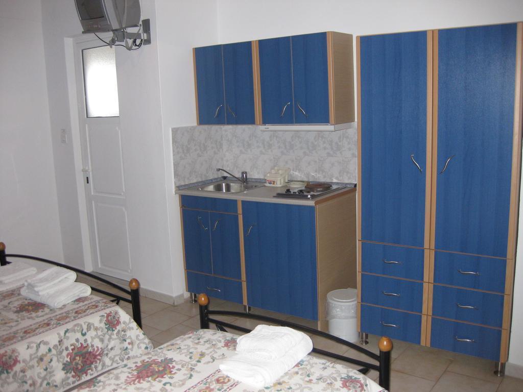 Calypso Hotel Lipsi Extérieur photo